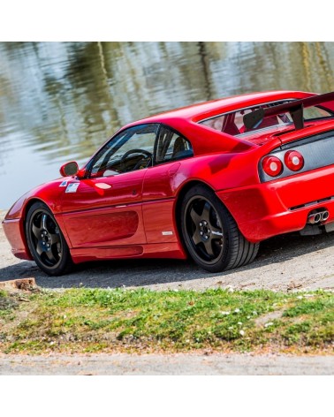 Superbe Ferrari 355 Challenge homologuée route