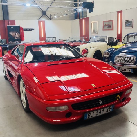 Superbe Ferrari 355 Challenge homologuée route